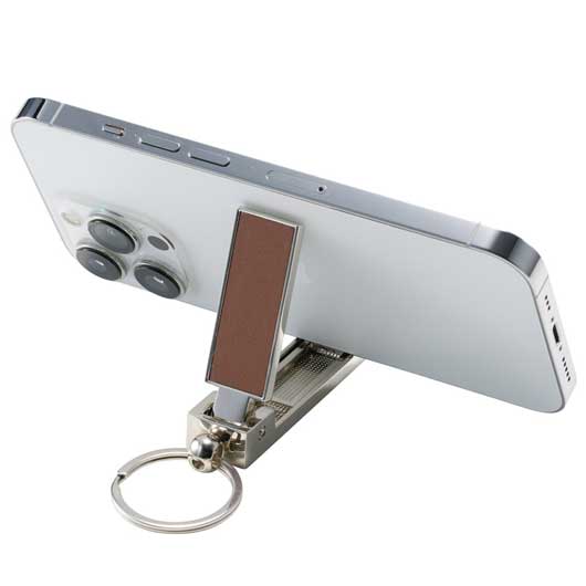 バッグハンガーになるスマホスタンド画像6