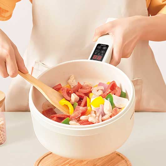【プチギフト】ＣＨＥＦ（シェフ）食卓で使える電気調理鍋
キッチン用品 プレゼント 内祝い おすすめ 出産内祝い 新築内祝い おしゃれ 敬老の日画像2