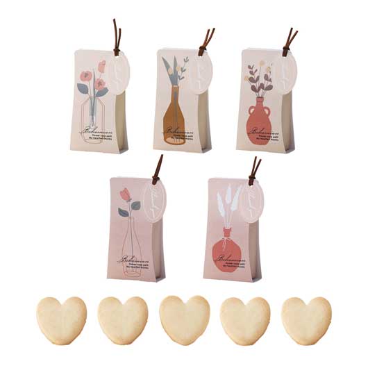  【プチギフト 300円】 フラワーベース プチ（ハートクッキー）１個
ウェルカムギフト かわいい リーフ おしゃれ ハッピー 結婚式 お祝い 人気 5種柄 