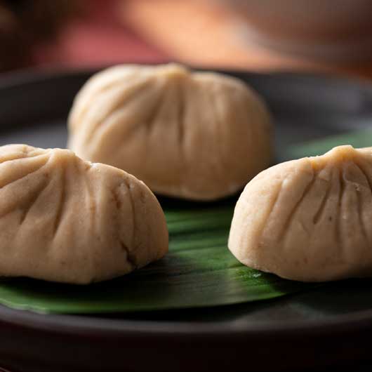 【包装】中津川銘菓　栗きんとん８個　木箱入り画像8