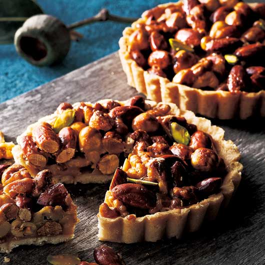 クラインバームクーヘン＆ヘーゼルナッツキャラメルタルト画像4