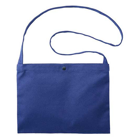  カラモ　マチなしコットンサコッシュ　ネイビー